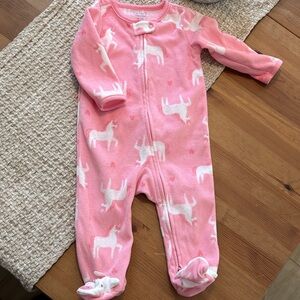 3/15$ Carter's Pink and White Unicorn Footie